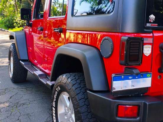 JEEP-WRANGLER-3.6 UNLIMITED SPORT 4X4 V6 GASOLINA 4P AUTOMÁTICO JEEP-WRANGLER-2015