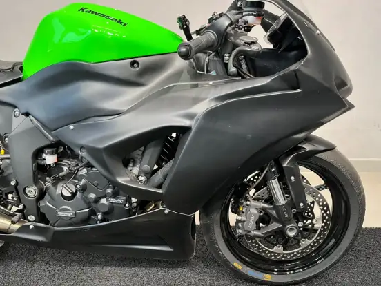 KAWASAKI-NINJA ZX-6R KAWASAKI-NINJA ZX-6R-2025
