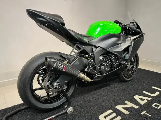 KAWASAKI-NINJA ZX-6R KAWASAKI-NINJA ZX-6R-2025