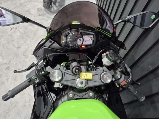 KAWASAKI-NINJA 650 ABS-2022