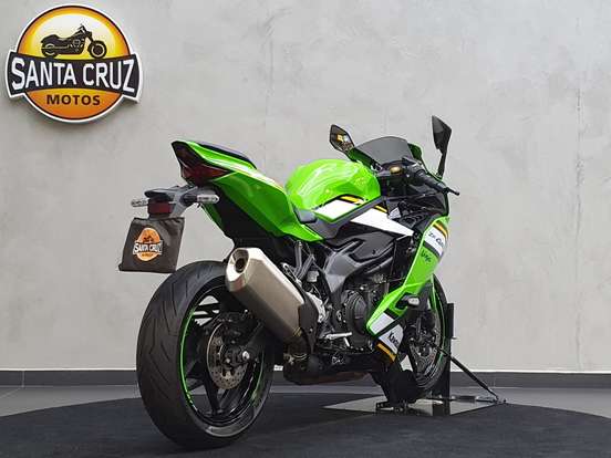 KAWASAKI-NINJA ZX-4R SE-2025