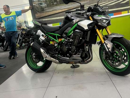 KAWASAKI-Z900 R EDITION KAWASAKI-Z900 R EDITION-2026