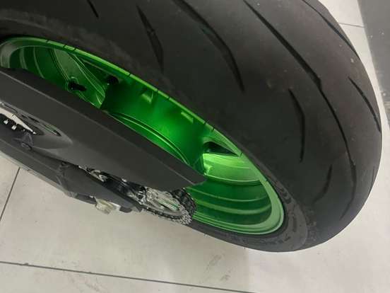 KAWASAKI-Z900 R EDITION KAWASAKI-Z900 R EDITION-2026