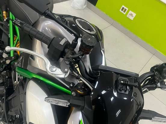 KAWASAKI-Z900 R EDITION KAWASAKI-Z900 R EDITION-2026