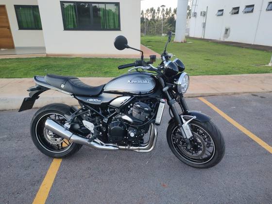 KAWASAKI Z900RS 