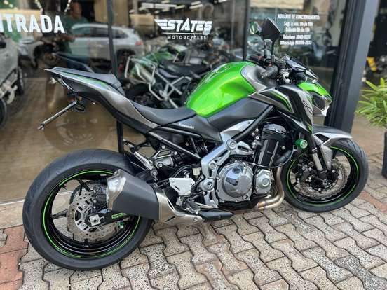 KAWASAKI-Z900-2019