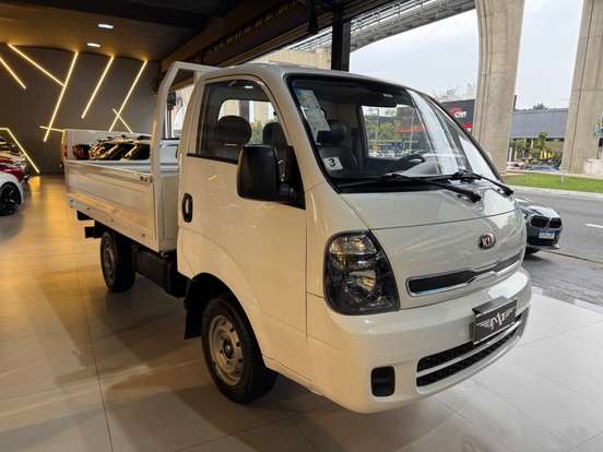 KIA-BONGO-2023