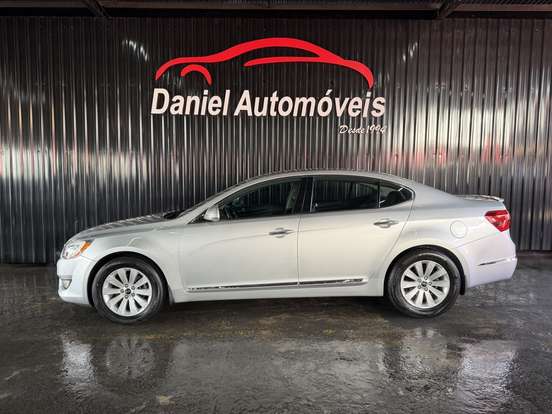 KIA-CADENZA-2011