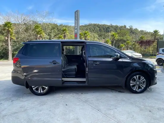 KIA-CARNIVAL-3.3 EX V6 24V GASOLINA 4P AUTOMATICO KIA-CARNIVAL-2019