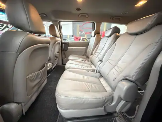 KIA-CARNIVAL-3.5 EX V6 24V GASOLINA 4P AUTOMÁTICO KIA-CARNIVAL-2014