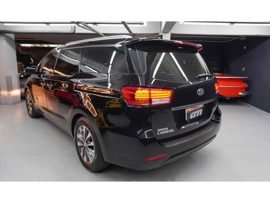 KIA-CARNIVAL-3.3 EX V6 24V GASOLINA 4P AUTOMATICO KIA-CARNIVAL-2017