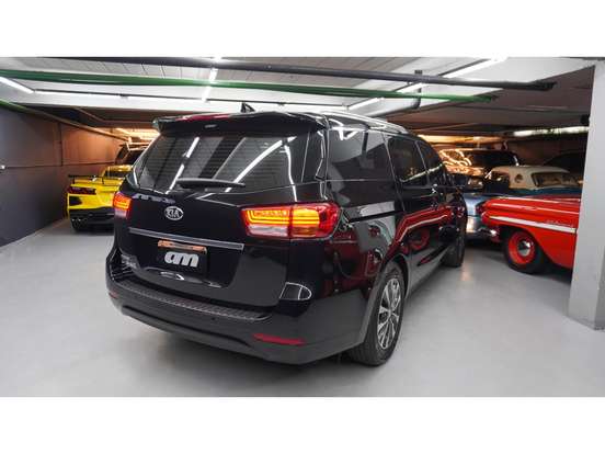 KIA-CARNIVAL-3.3 EX V6 24V GASOLINA 4P AUTOMATICO KIA-CARNIVAL-2017