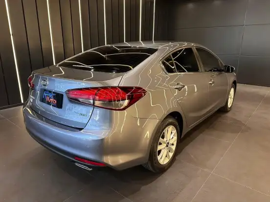 KIA-CERATO-1.6 SX 16V FLEX 4P AUTOMÁTICO KIA-CERATO-2018
