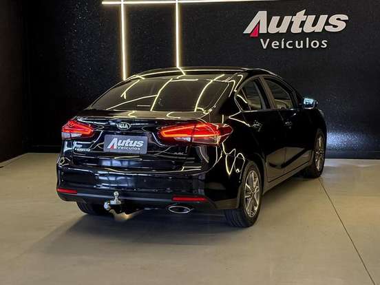 KIA-CERATO-1.6 SX 16V FLEX 4P AUTOMÁTICO KIA-CERATO-2017