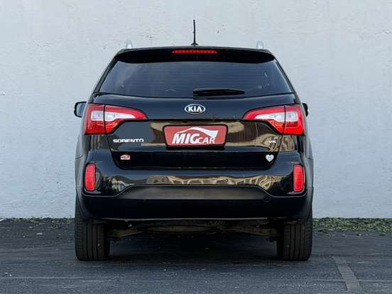 KIA-SORENTO-2014