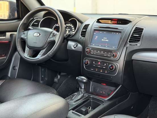 KIA-SORENTO-2014