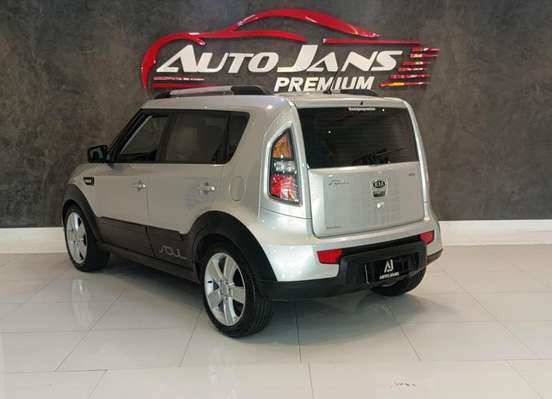 KIA-SOUL-1.6 EX 16V FLEX 4P AUTOMÁTICO KIA-SOUL-2011