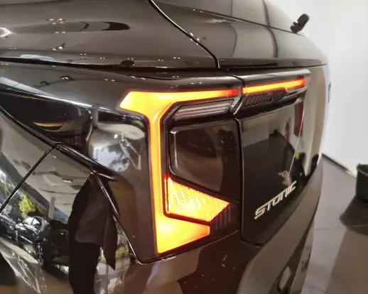 KIA-STONIC-2025