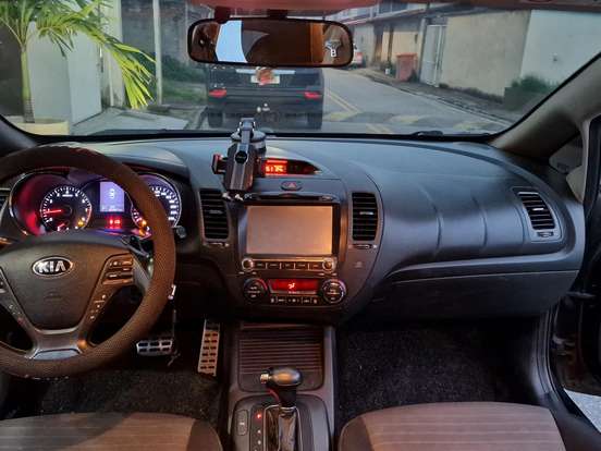 KIA-CERATO-1.6 SX 16V FLEX 4P AUTOMÁTICO KIA-CERATO-2015