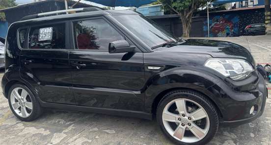 KIA-SOUL-2010