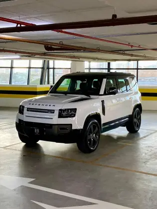 LAND ROVER DEFENDER 3.0 D300 TURBO DIESEL MHEV 110 X-DYNAMIC HSE AWD AUTOMÁTICO