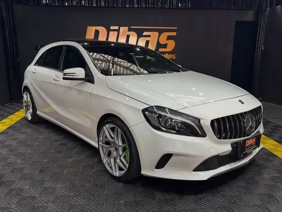 MERCEDES-BENZ-A 200-2017