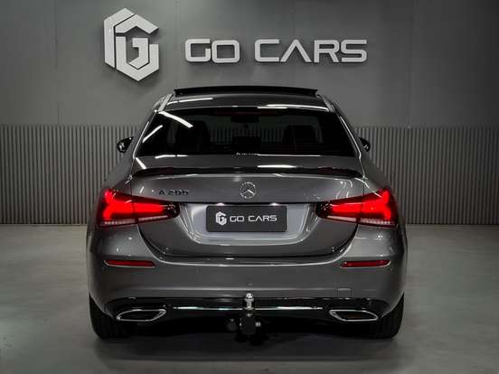 MERCEDES-BENZ-A 200-2021
