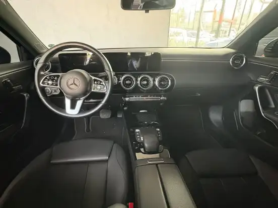 MERCEDES-BENZ-A 250-2.0 CGI GASOLINA 7G-DCT MERCEDES-BENZ-A 250-2021