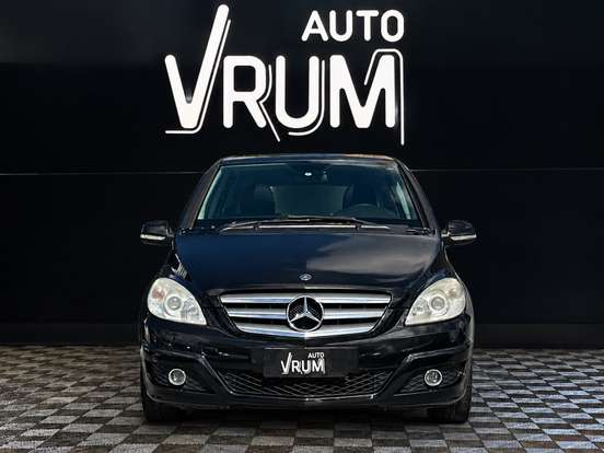 MERCEDES-BENZ-B 180-1.7 8V GASOLINA 4P AUTOMÁTICO MERCEDES-BENZ-B 180-2010