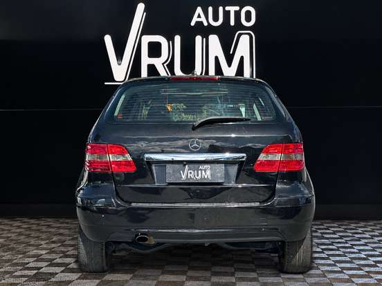 MERCEDES-BENZ-B 180-1.7 8V GASOLINA 4P AUTOMÁTICO MERCEDES-BENZ-B 180-2010