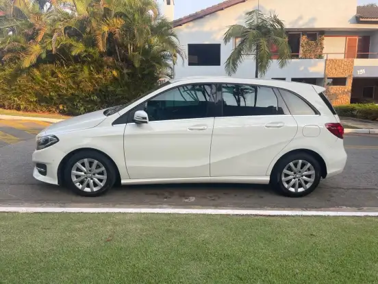 MERCEDES-BENZ-B 200-1.6 TURBO 16V FLEX 4P AUTOMATIZADO MERCEDES-BENZ-B 200-2016