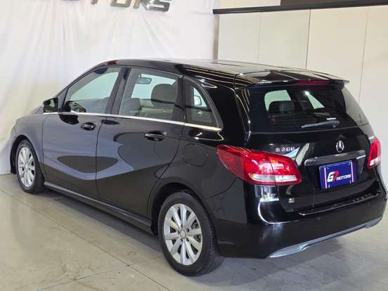 MERCEDES-BENZ-B 200-2015