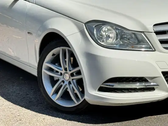 MERCEDES-BENZ-C 180-1.8 CGI CLASSIC 16V GASOLINA 4P AUTOMÁTICO MERCEDES-BENZ-C 180-2012