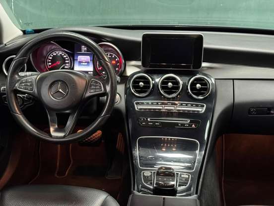 MERCEDES-BENZ-C 180-2017