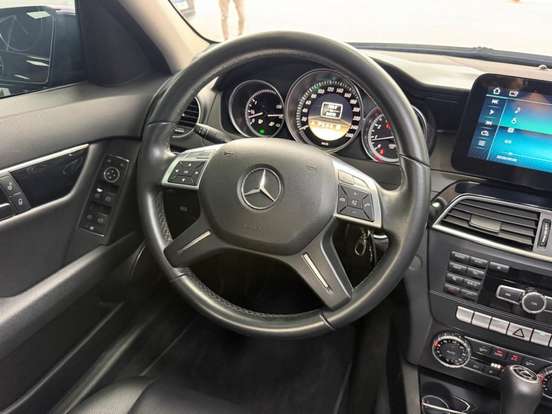 MERCEDES-BENZ-C 180-2012