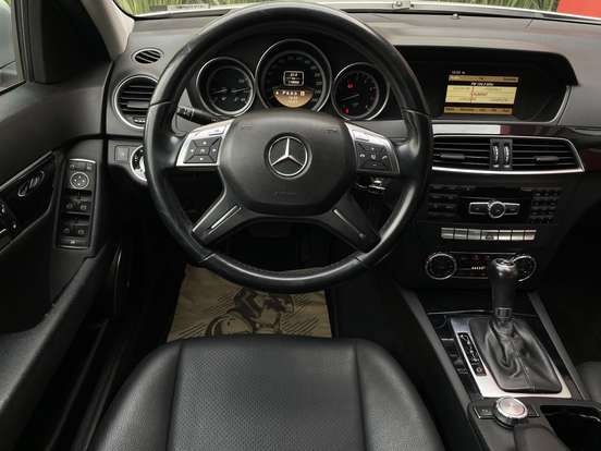 MERCEDES-BENZ-C 180-1.6 CGI CLASSIC 16V TURBO GASOLINA 4P AUTOMÁTICO MERCEDES-BENZ-C 180-2011