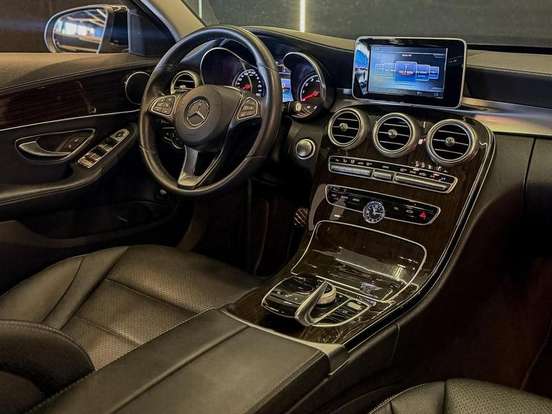 MERCEDES-BENZ-C 180-2017