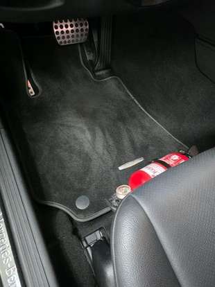 MERCEDES-BENZ-C 180-2011