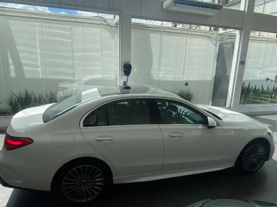 MERCEDES-BENZ-C 200-2025