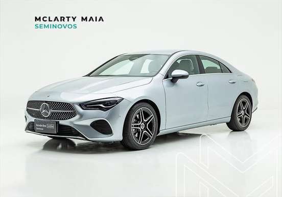 MERCEDES-BENZ-CLA 200-2024
