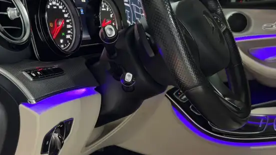 MERCEDES-BENZ-E 250-2017