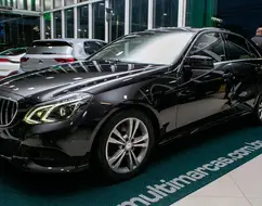 MERCEDES-BENZ E 250 2.0 AVANTGARDE 16V TURBO GASOLINA 4P AUTOMÁTICO MERCEDES-BENZ E 250 2.0 AVANTGARDE 16V TURBO GASOLINA 4P AUTOMÁTICO