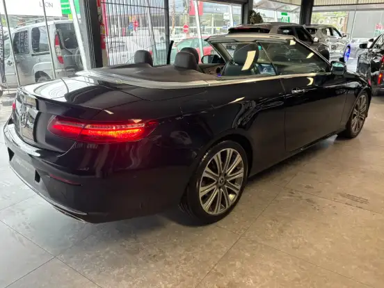 MERCEDES-BENZ-E 300-2017