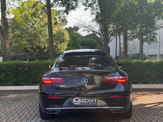 MERCEDES-BENZ-E 300-2017
