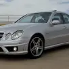 MERCEDES-BENZ E 63 AMG 6.2 SEDAN V8 32V GASOLINA 4P AUTOMÁTICO MERCEDES-BENZ E 63 AMG 6.2 SEDAN V8 32V GASOLINA 4P AUTOMÁTICO