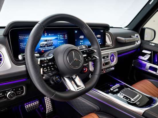 MERCEDES-BENZ-G 63 AMG-4.0 V8 BITURBO MHEV MANUFAKTUR 4MATIC SPEEDSHIFT MERCEDES-BENZ-G 63 AMG-2025