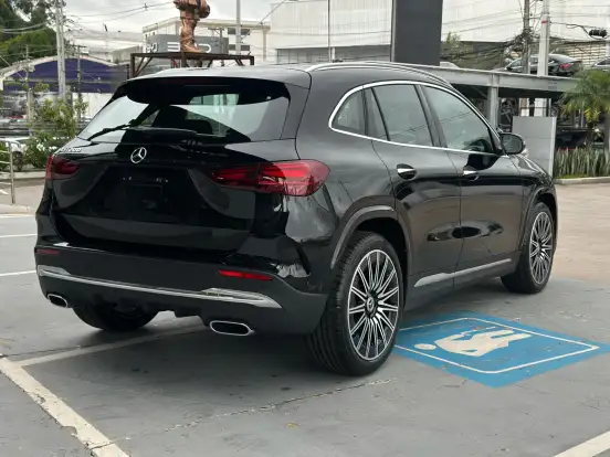 MERCEDES-BENZ-GLA 200-1.3 MHEV AMG LINE 7G-DCT MERCEDES-BENZ-GLA 200-2026