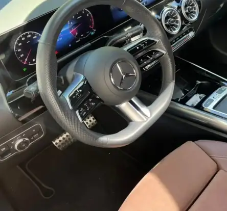 MERCEDES-BENZ-GLA 200-1.3 MHEV AMG LINE 7G-DCT MERCEDES-BENZ-GLA 200-2024