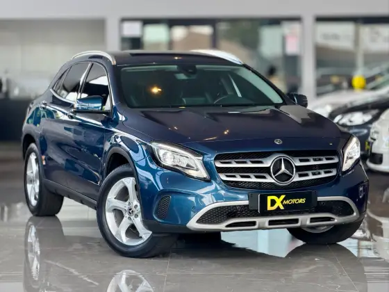MERCEDES-BENZ GLA 200 1.6 CGI FLEX STYLE 7G-DCT