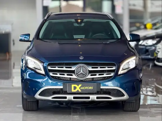 MERCEDES-BENZ-GLA 200-2019